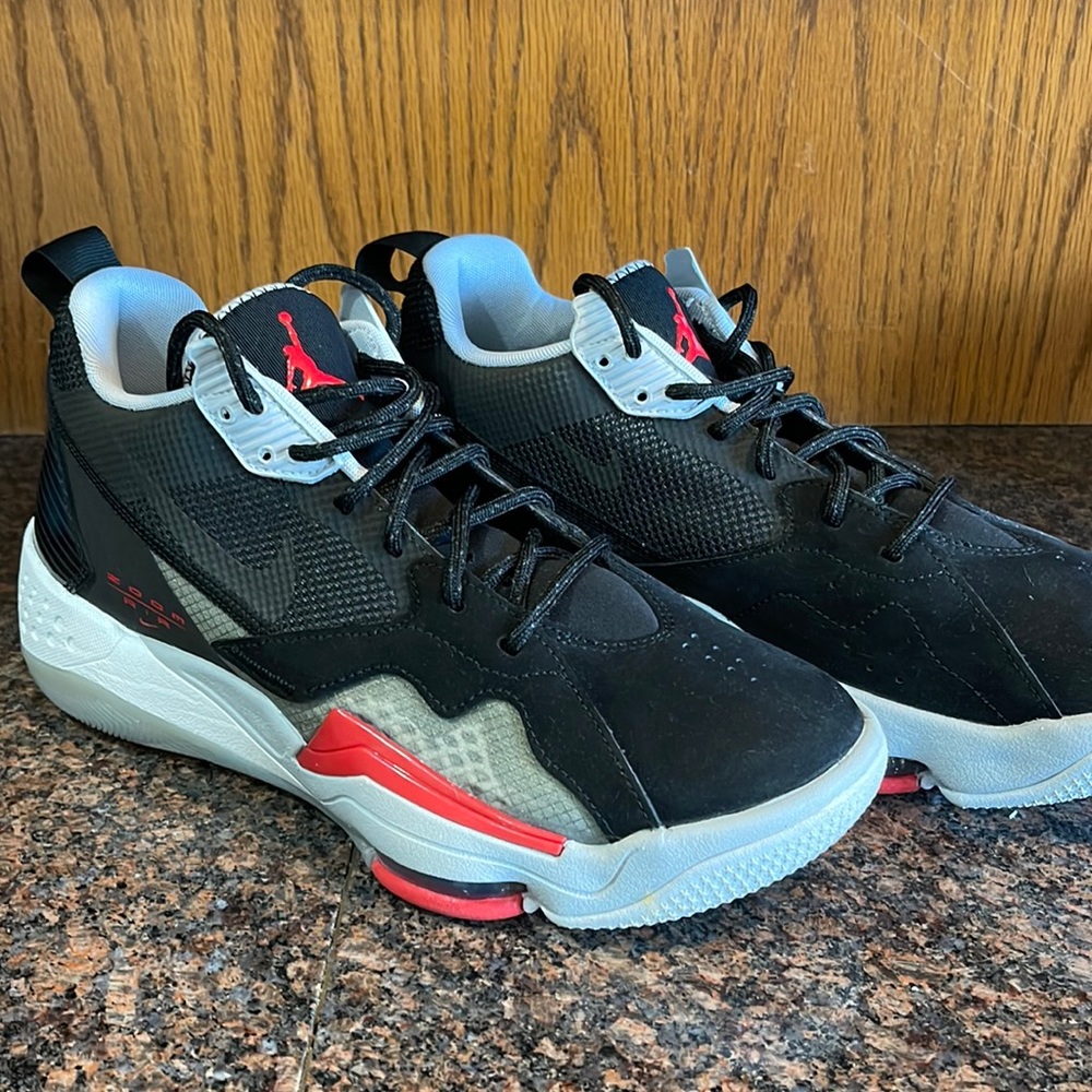 Nike Zoom Air sneakers